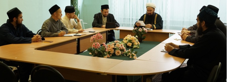 В Набережночелнинском медресе «Ак мечеть» состоялось рабочее совещание
