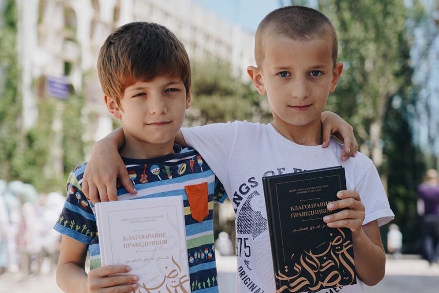 ДУМ РТ приглашает к участию во всероссийском конкурсе по книге «Благонравие праведников» от муфтията Дагестана