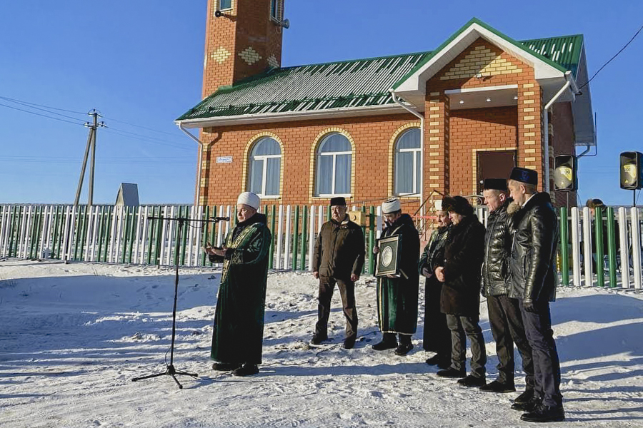 В селе Утернясь Сабинского района свои двери распахнула новая мечеть 