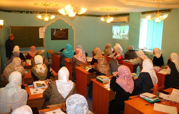 В Уруссинском медресе проходят курсы «Преподавание религиозных дисциплин на примечетских курсах»