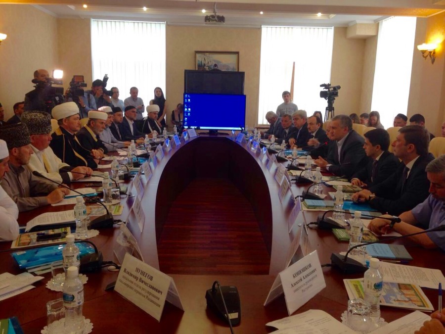 Сотрудники муфтията Татарстана  в Крыму обсудили организацию хаджа российских мусульман