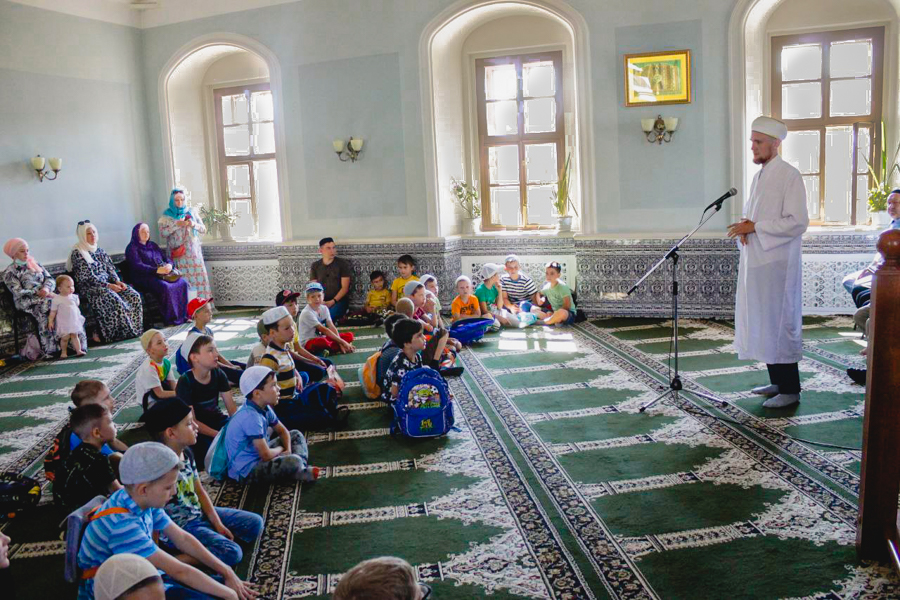 Мечети Татарстана приглашают детвору на летние каникулы