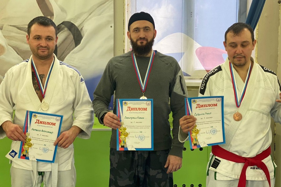 Муфтий РТ одержал победу на чемпионате по джиу-джитсу в Ульяновской области