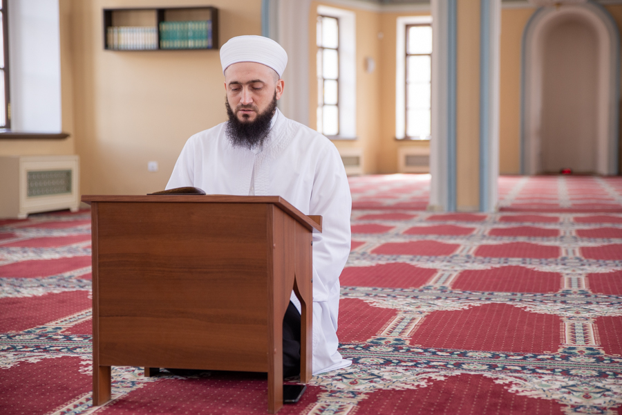 Муфтий Татарстана в прямом эфире из Галеевской мечети открыл хатм Куръана