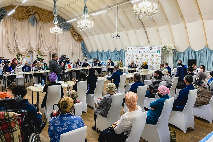 В проекте "Поддержим друг друга" фонда "Ярдэм" приняли участие 125  человек со всей России