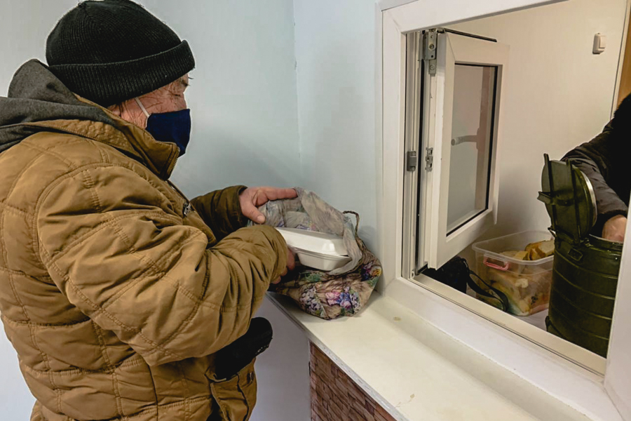 Нурлатский мухтасибат совместно с районной администрацией обеспечивает горячим питанием нуждающихся
