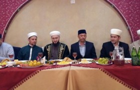 Муфтий Татарстана принимает участие в районных ифтарах