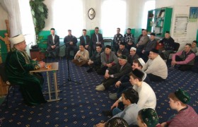 Джалиль хазрат Фазлыев встретился с имамами Рыбно-Слободского района