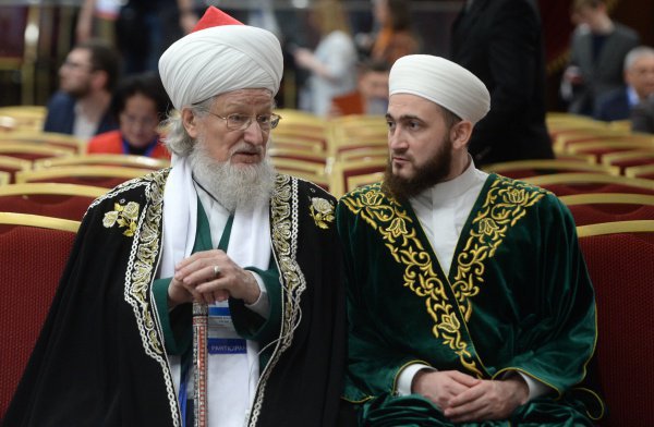 Муфтий Татарстана поздравил мусульманских лидеров