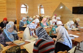 В Чистопольской мечети «Энилэр» состоялся очередной хатм Корана