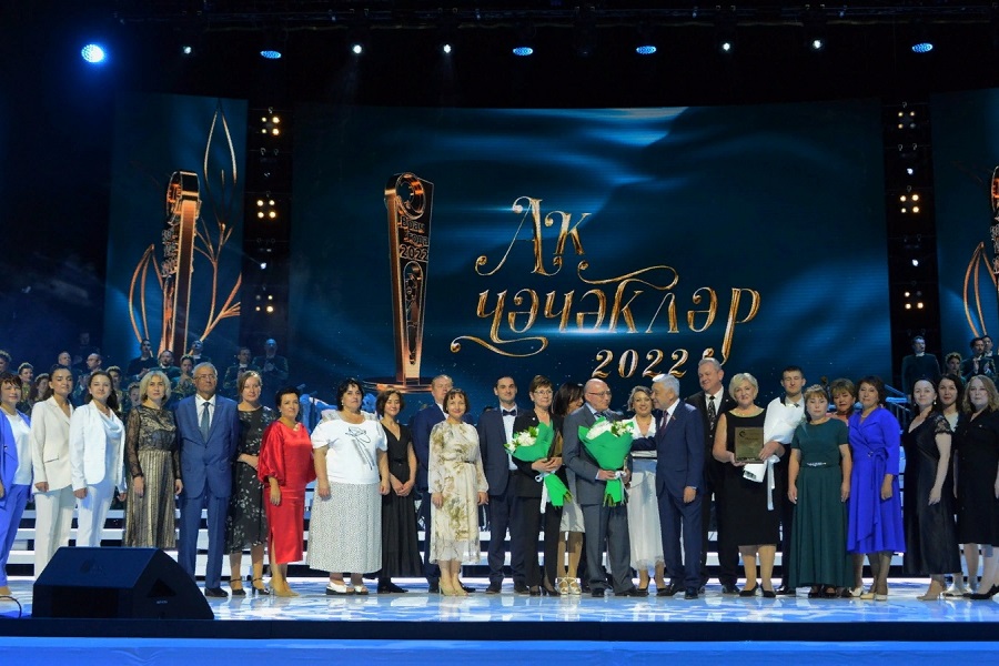 Муфтий принял участие в церемонии награждения победителей конкурса "Врач года – Ак чәчәкләр"