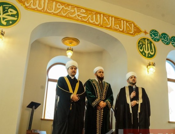 Муфтий Татарстана поздравил Забайкальцев с открытием соборной мечети в Чите