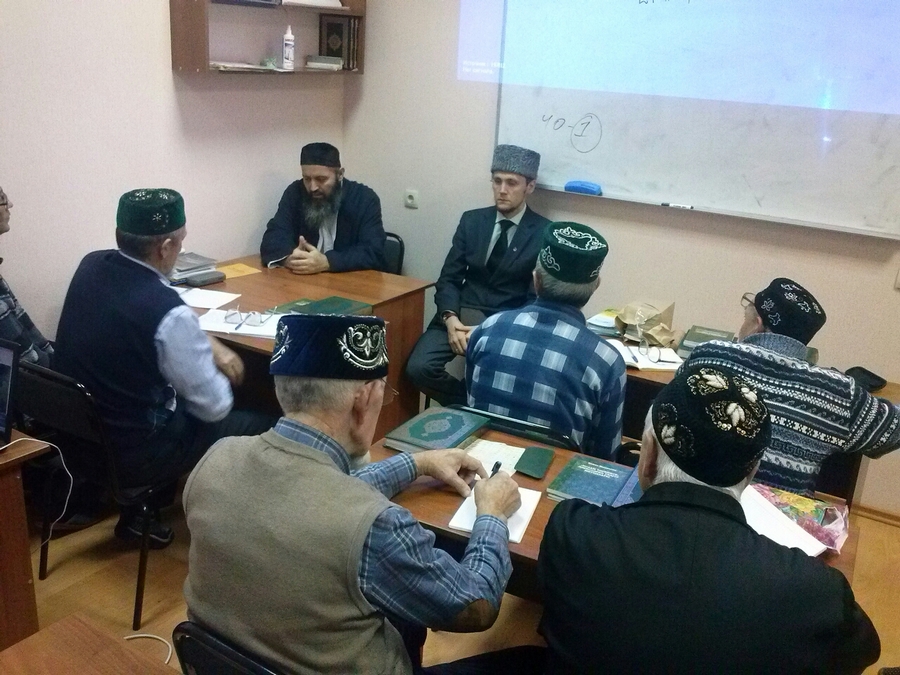 Имамы Муслюмовского и Нурлатского районов РТ прослушали лекции о закяте