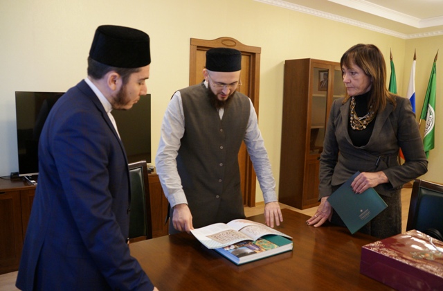 Камиль хазрат Самигуллин встретился с  генеральным директором Национального музея РТ