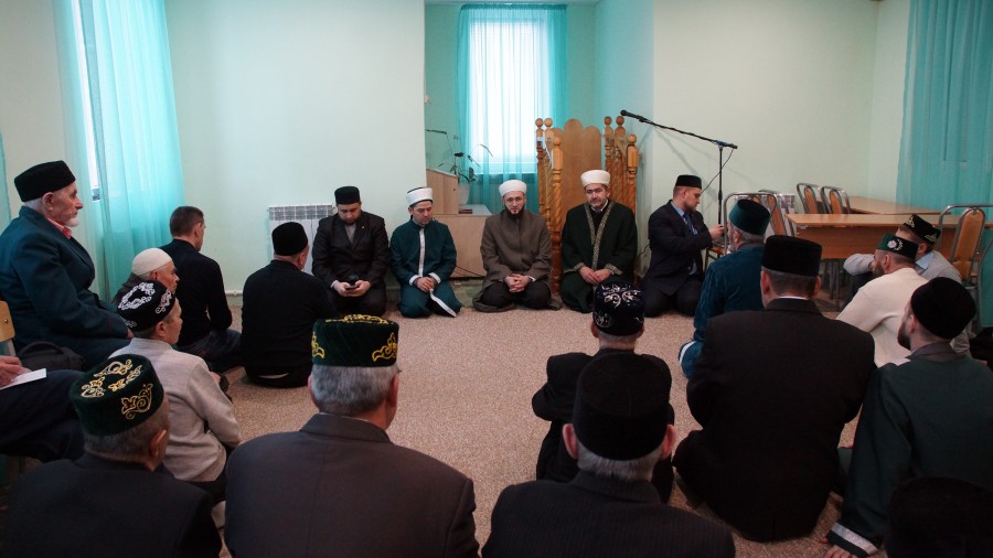 Камиль хазрат Самигуллин встретился с мусульманами Новошешминска