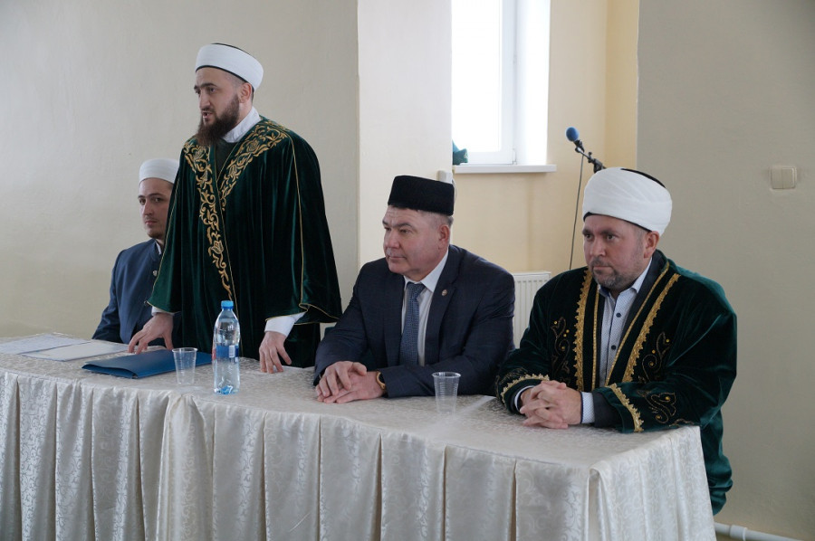 Глава мусульман Татарстана посетил с рабочим визитом Мухтасибат Арского района
