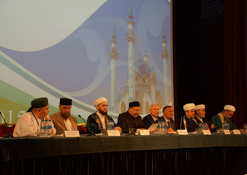 Муфтий РТ принимает участие в заседании VI Всероссийского форума татарских религиозных деятелей «Национальная самобытность и жизнь»