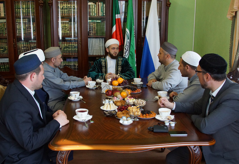 Представители ДУМ Дагестана посетили муфтият Татарстана