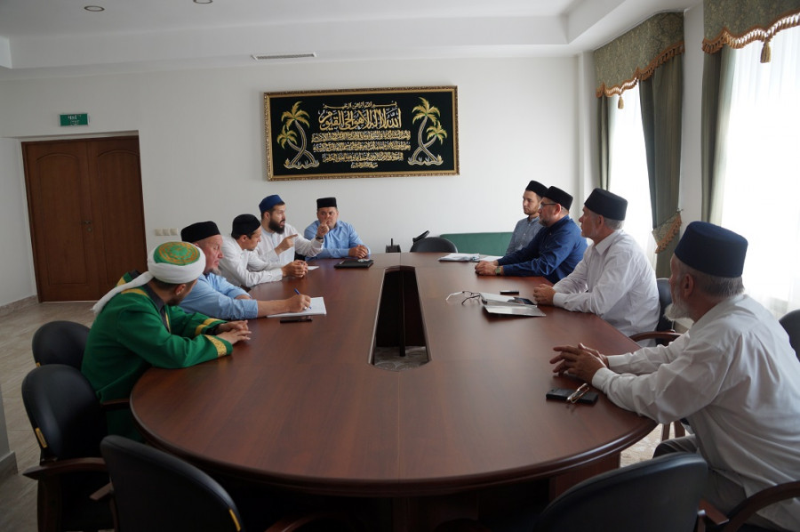 В муфтияте прошло заседание Совета Казыев.