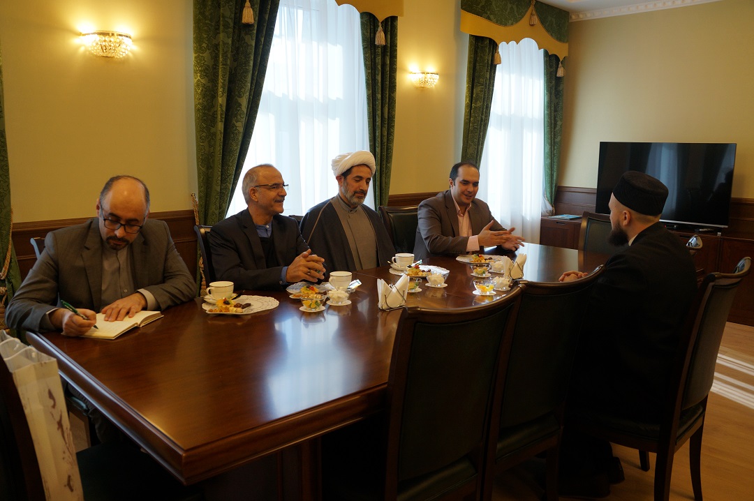 Муфтият посетила делегация Генерального консульства Ирана в г.Казани