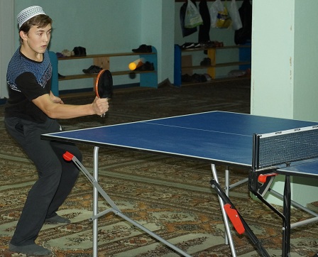 В Набережночелнинском медресе «Ак мечеть» начался турнир по настольному теннису