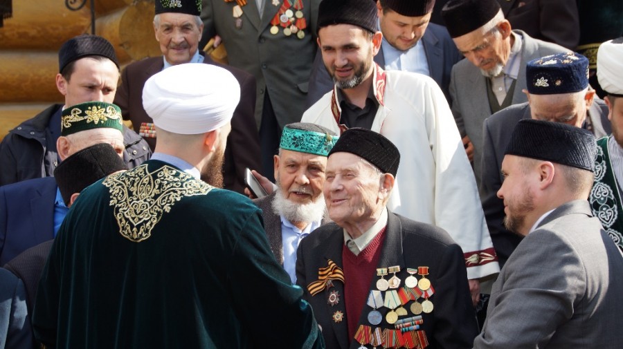Муфтий Татарстана встретился с ветеранами Великой Отечественной войны и тружениками тыла