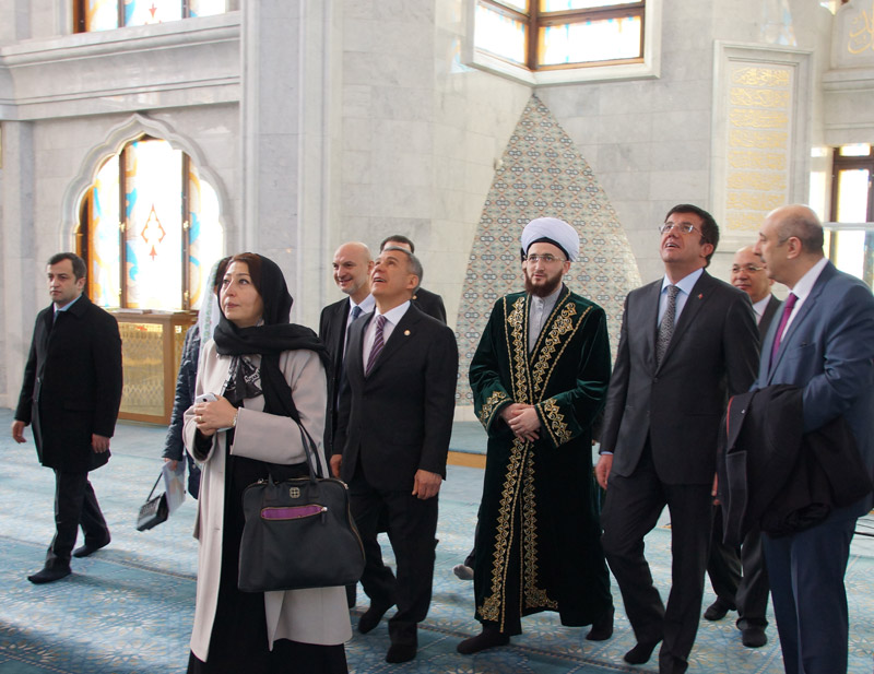 Камиль хазрат Самигуллин ознакомил министра экономики Турецкой Республики  с мечетью Кул Шариф