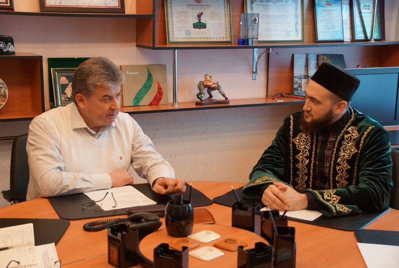 В Елабуге состоялась встреча муфтия Татарстана с главой района