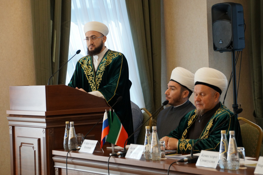 В ДУМ РТ – юбилейный пленум: “Мы смогли не только создать свой полноценный муфтият, но и сохранить его единство и независимость”