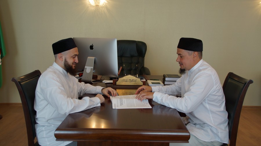 Муфтий Татарстан провел рабочую встречу с имам-мухтасибом Нижнекамского района