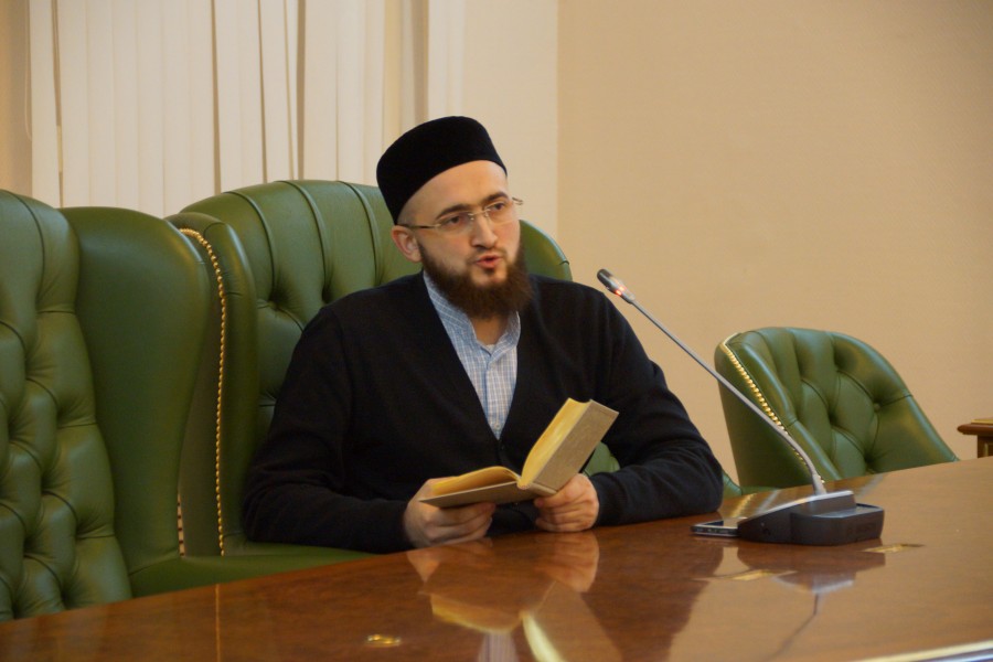 Муфтий Татарстана Камиль хазрат Самигуллин встретился с участниками школы лидера мусульманской молодежи «Махалля 2.1»