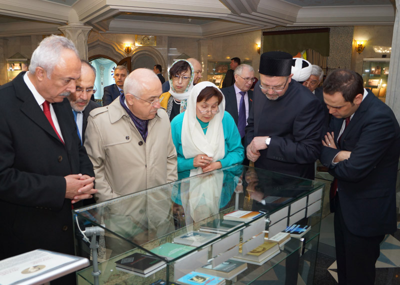 Председатель Великого Национального Собрания Турецкой Республики посетил мечеть Кул Шариф