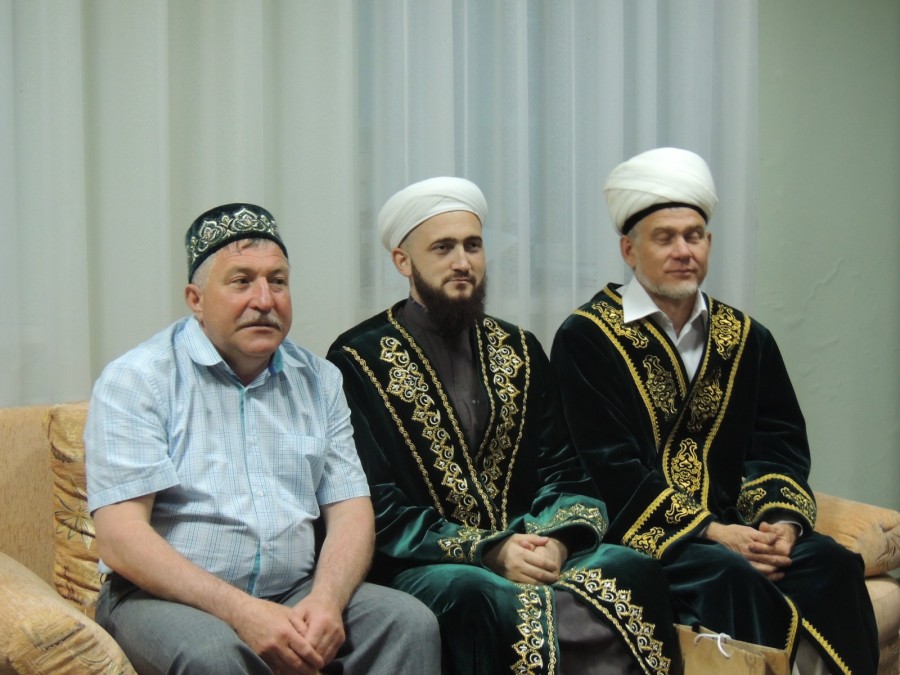 Муфтий Татарстана встретился с мусульманами Лениногорска