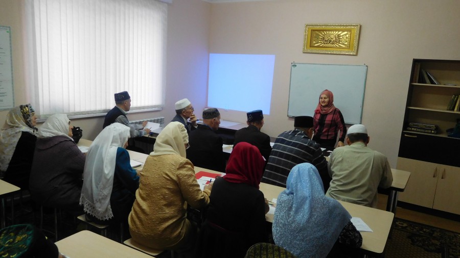 Курсы по повышению квалификации среди религиозных преподавателей и муадзинов проходят в Черемшане