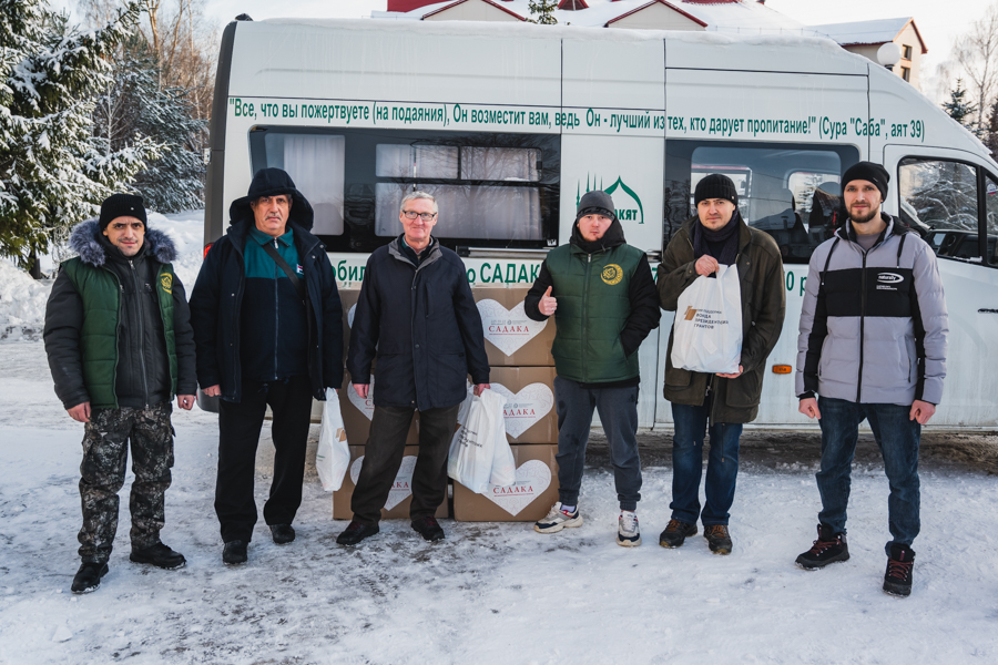Фонд «Закят» ДУМ РТ передал беженцам из Донецка и Луганска наборы бытовой химии 