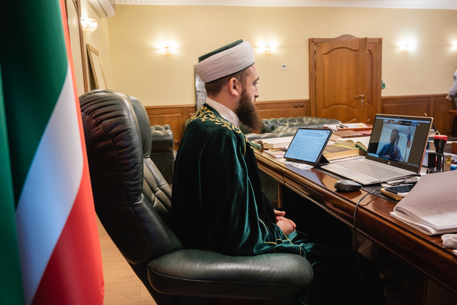 Муфтий на международной онлайн-конференции: "Имамы играют ключевую роль в сохранении народного единства и духовного согласия”