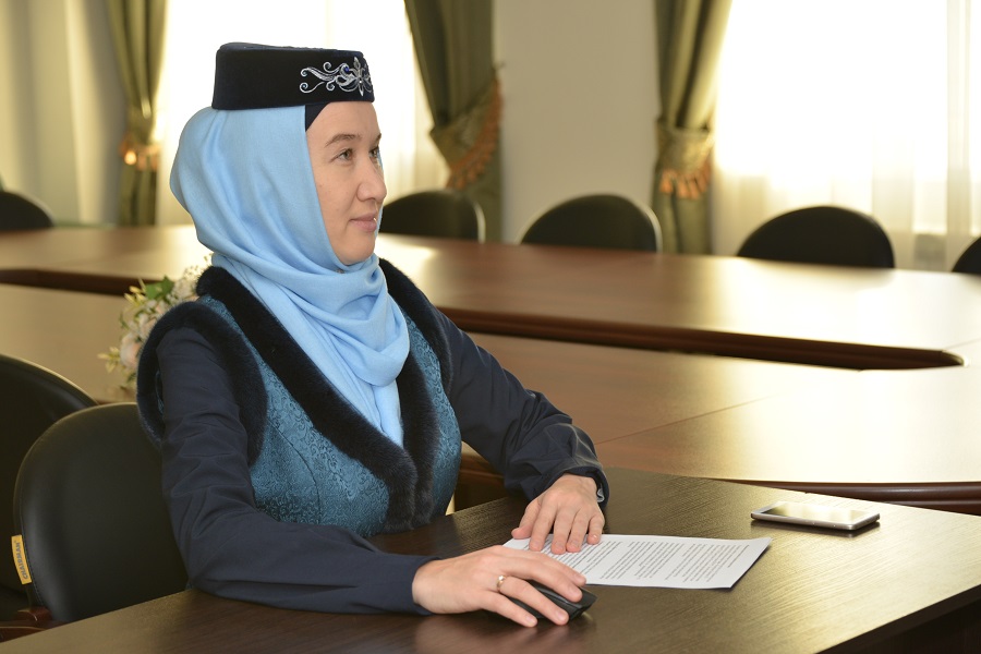 Айгуль Биктимирова оценила роль национальной одежды в сохранении религиозных ценностей