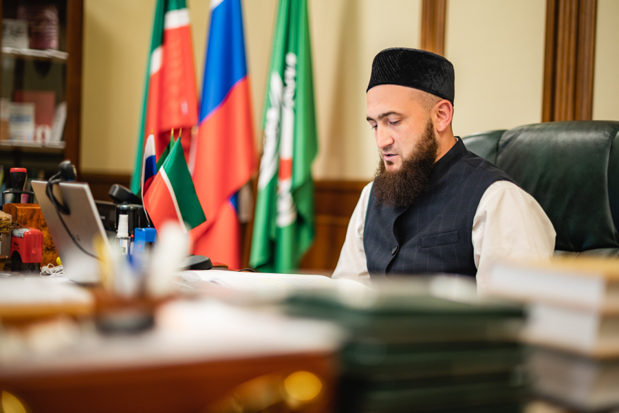 Муфтий Камиль хазрат Самигуллин защитил магистерскую диссертацию в Болгарской исламской академии