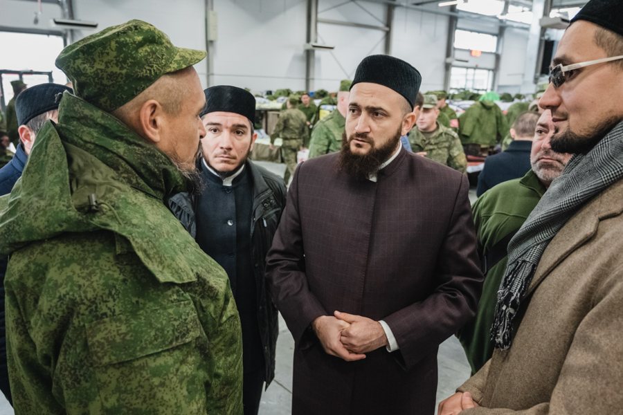 Муфтий встретился с мобилизованными татарстанцами