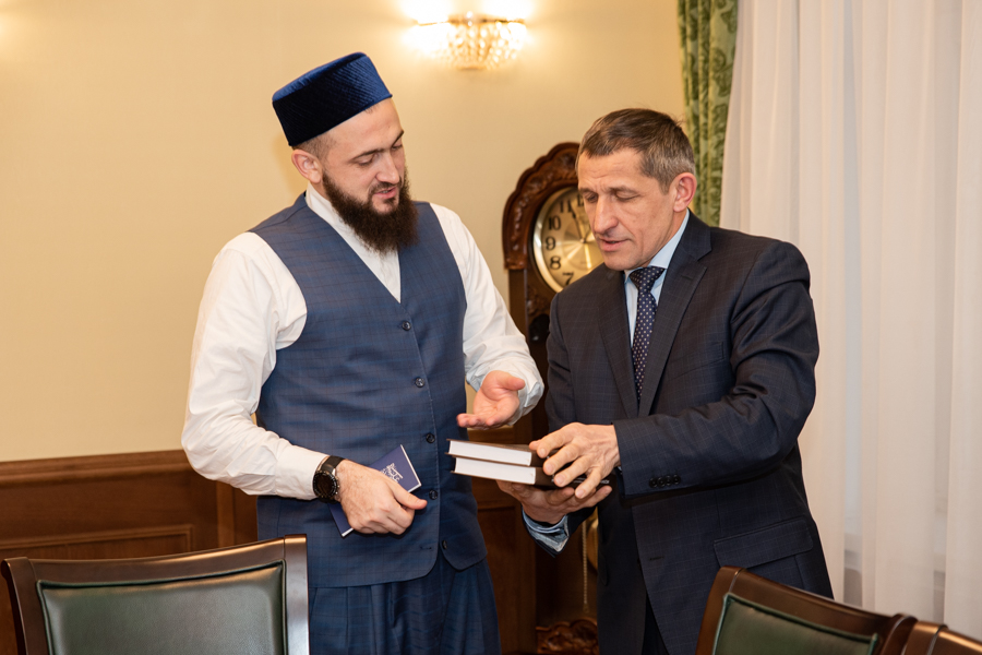 Муфтий встретился с главой Лаишевского района