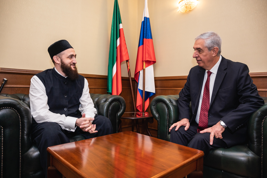 Муфтий встретился с Генеральным консулом Турции в Казани