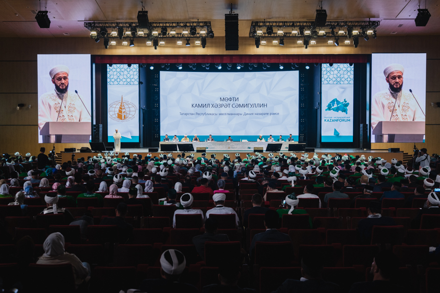 Муфтий Татарстана призвал татарских мусульманских деятелей писать религиозные труды на татарском языке