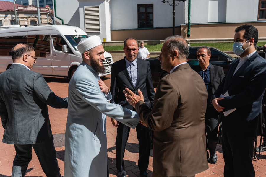 Муфтий Татарстана принял гостей KazanSummit – иранскую делегацию во главе с послом