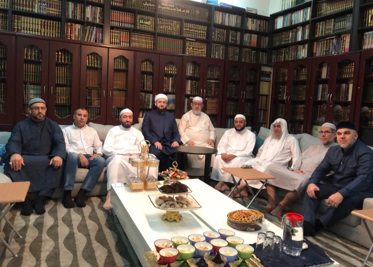 Муфтий РТ в Дубае встретился с известными мусульманскими учеными