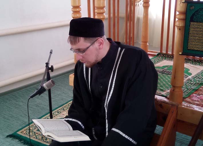 В Черемшанской мечети организовали коллективное чтение Благородного Корана