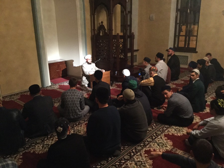 В Галиевской мечети проходят уроки Муфтия РТ по теме "Намаз Пророка"