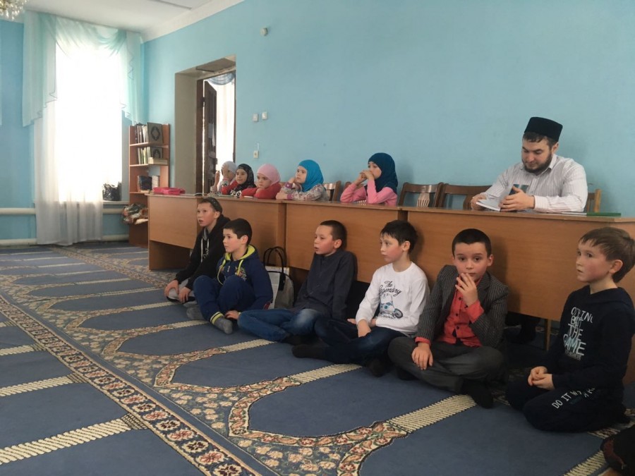 Детям из духовно-оздоровительный центр "Салям" рассказали о здоровом образе жизни