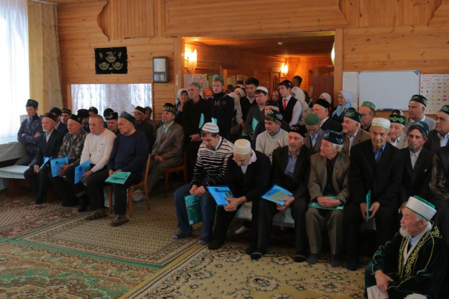 В селе Миннебаево Алметьевского района отметили 20-летие мечети