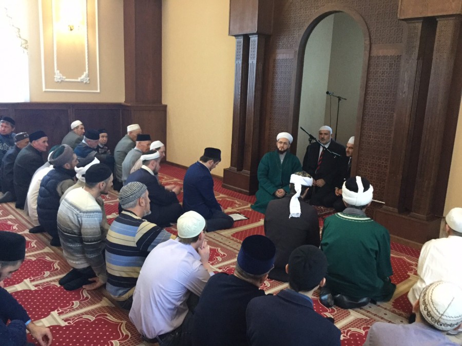 В мечети "Тынычлык" отпраздновали Мавлид ан-Наби