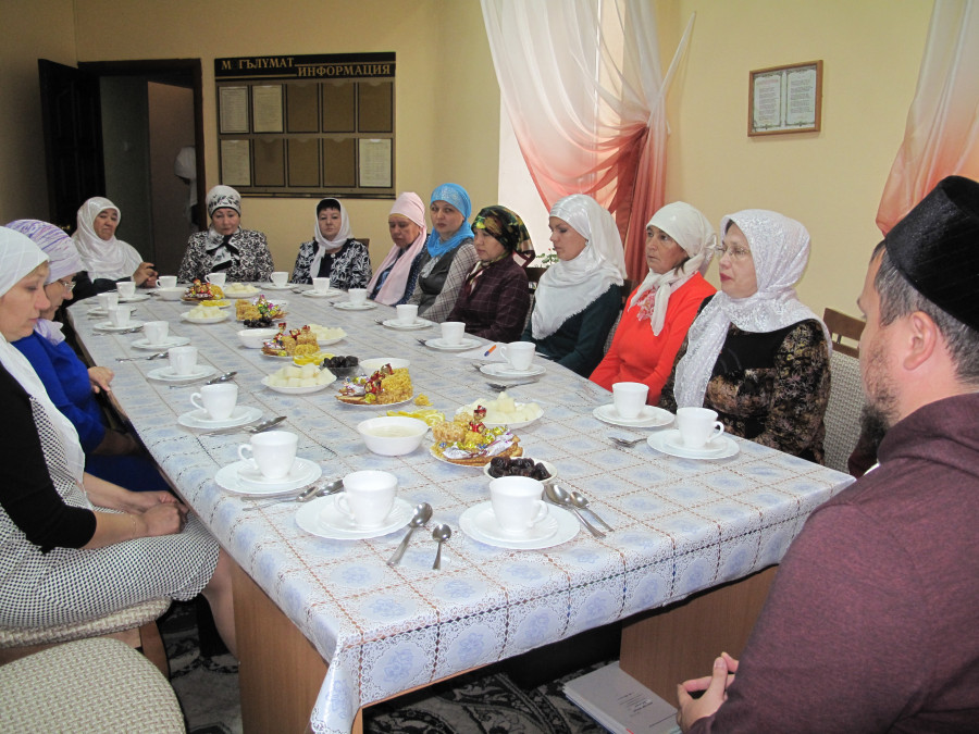 В центральной мечети Нижнекамска собрались директора школ